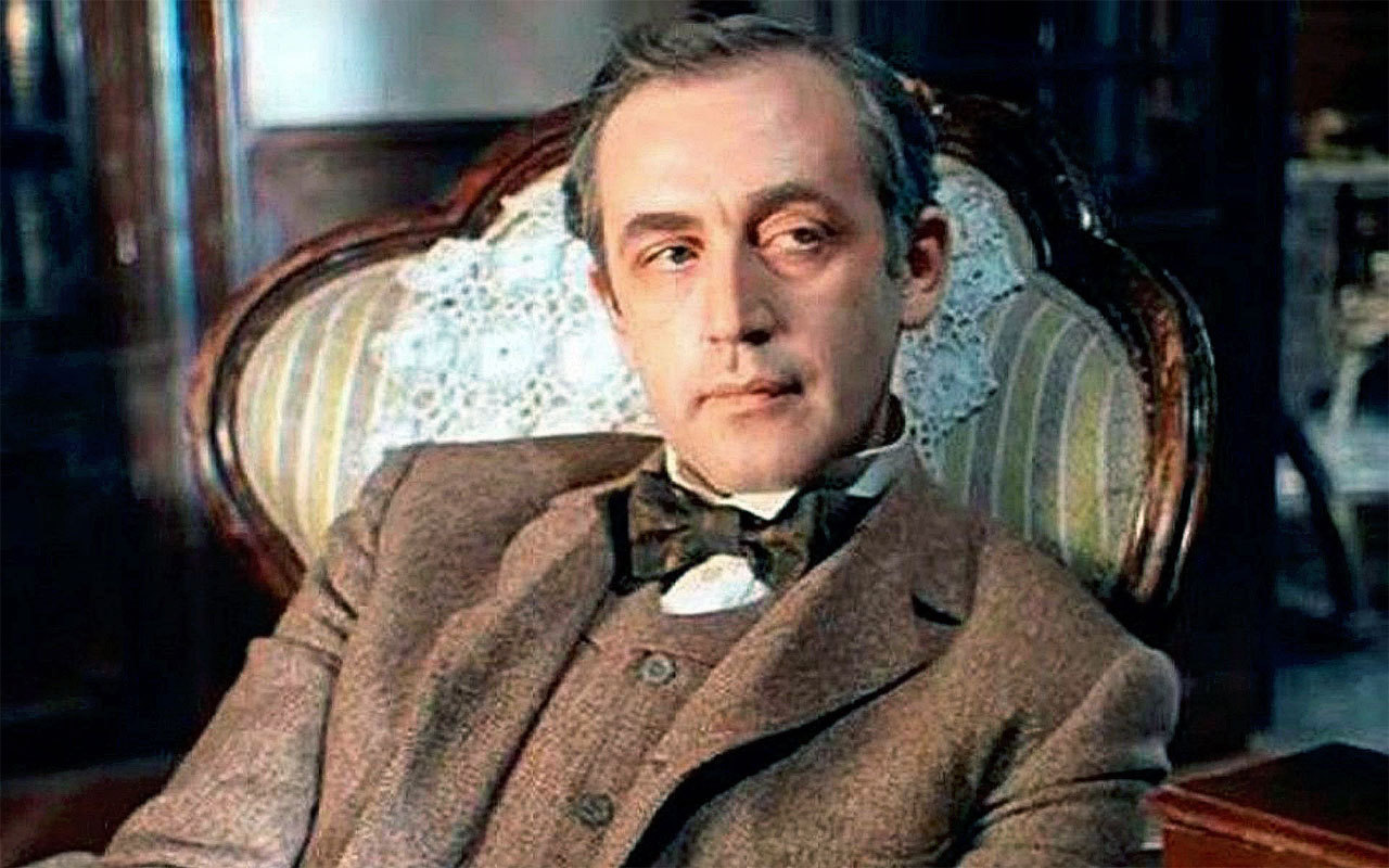 Василий Ливанов