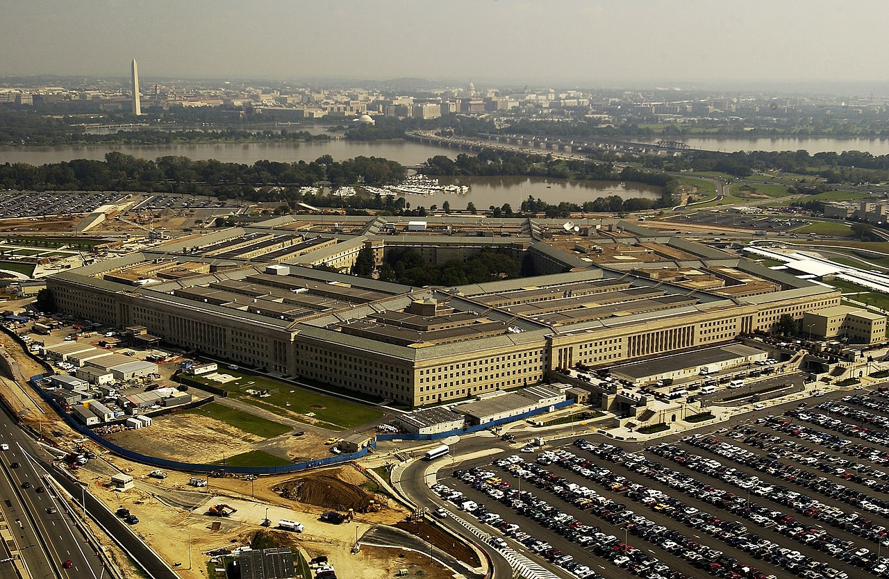 Фото: commons.wikimedia.org / U. S. Navy photo 