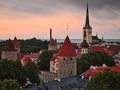 Семьи в странах Прибалтики обеднели за последние 40 лет